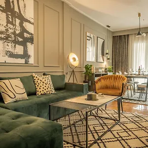 hermes-apartment-on-aristotelous-midas-home.hotels-of-thessaloniki.com/