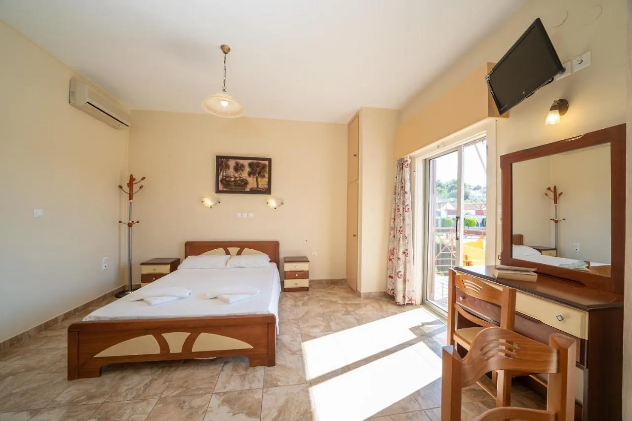 Lorenzo House Apartments Lassi